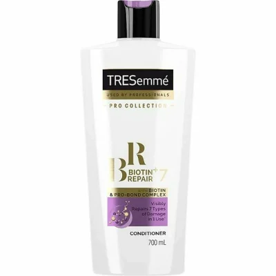 نرم‌کننده مو ترزمه مدل Repair & Protect 7، حاوی بیوتین و فناوری Pro-Bond، موهای آسیب‌دیده را ترمیم و آبرسانی کرده و از وز و شکستگی جلوگیری می‌کند. مناسب برای انواع مو، به‌ویژه موهای رنگ‌شده و شکننده.