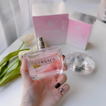 تستر اورجينال جعبه سفيد ادئوپرفيوم حجم 90 ميل ورساچه صورتي-برايت کريستال| versace bright crystal